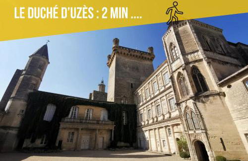 Ulysse, Appartement Spacieux au Centre Historique d'Uzès en rez-de-chaussée avec extérieur, proche parking des Marroniers - Foto 24