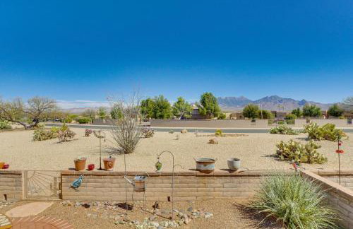 Hot Tub Access and Fire Pit Green Valley Getaway! - Foto 21