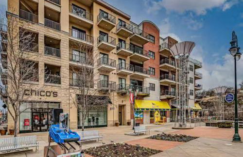 Lake Escape for Two – Jacuzzi & Fire Pit - Foto 7