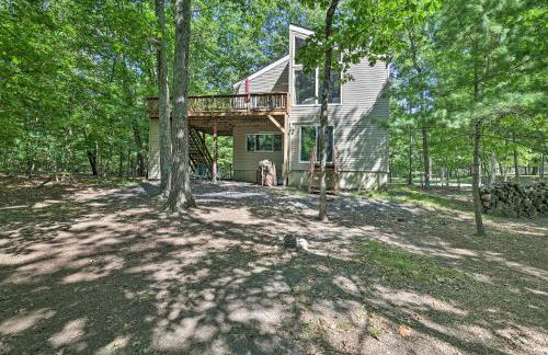 Fire Pit and Grill Lakefront Poconos Cottage! - Foto 32