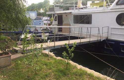 Charming Studio on House Boat - Foto 9