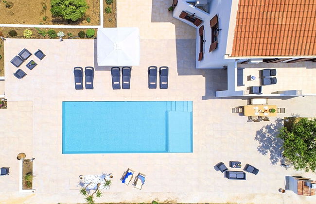 Beautiful Large Villa With Pool and sea View at Nice Georgioupolis - Foto 26