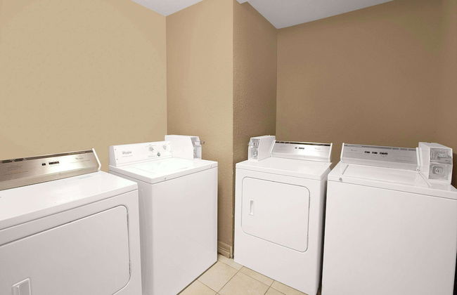 Ramada by Wyndham Houston Intercontinental Airport South - Foto 23