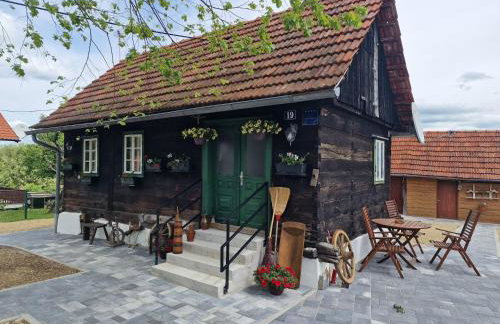 Holiday home Hižica v plavem trnacu - Foto 1