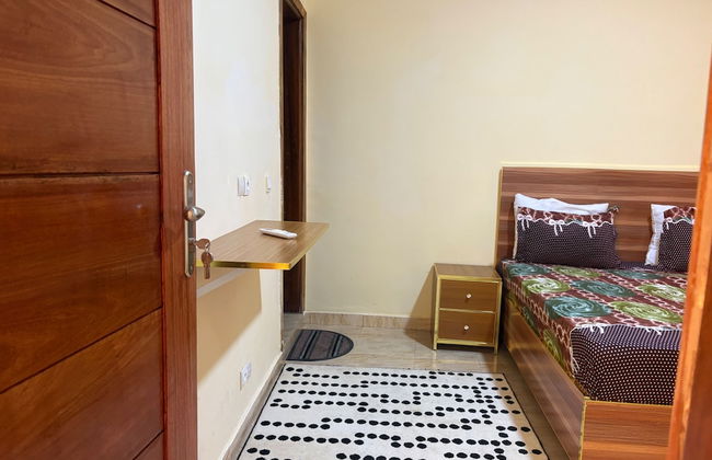 Apartment Sleeps 6 With Free Parking - Foto 4