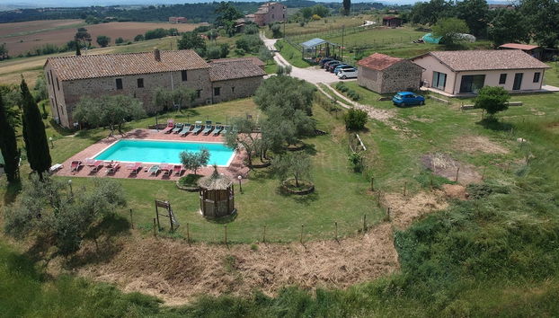 Perugia Farmhouse - Foto 5, Fachada del alojamiento