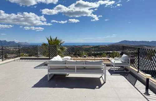 Preciosa villa con piscina privada y vistas al mar - Foto 37