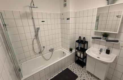 GNA02 - Zeitgemäße Apartments mit modernen Küchen, Balkon & Parkplatz - Foto 25