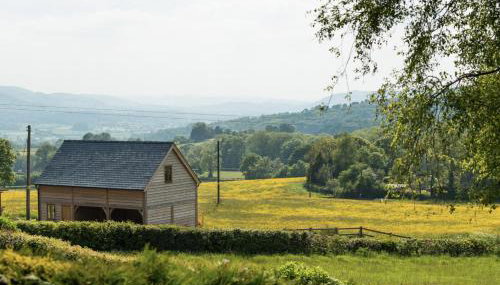 Rhiastyn Barn - Foto 3