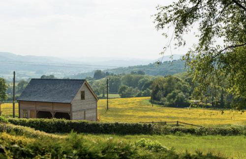 Rhiastyn Barn - Foto 3