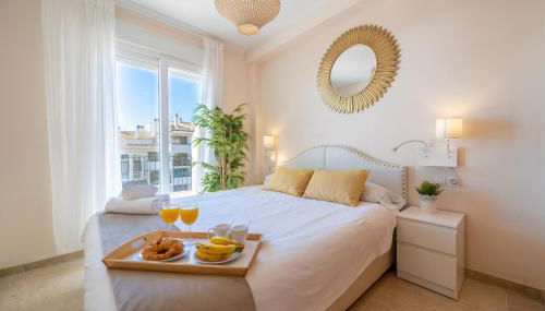 Apartamento con vistas al mar en Manilva Playa - Photo 1