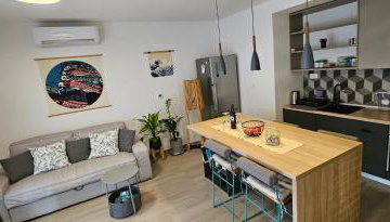 Niky's - Photo 3, stove