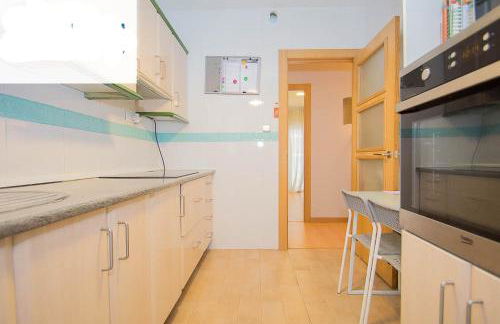 Piso moderno cerca del centro - Foto 13