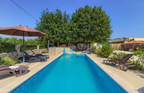 Charming villa Nera with pool and hydromassage near the beach - Foto 66