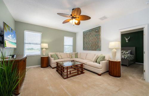 Modern 5BD, 4BA pool home in a golf resort community of Providence - Foto 18