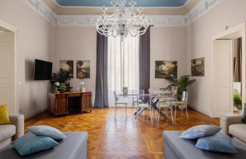 Luxury Historic Villa with heated pool near Catania, Taormina, the Sea and Mount Etna by SicilianRelaxingHomes - Foto 2