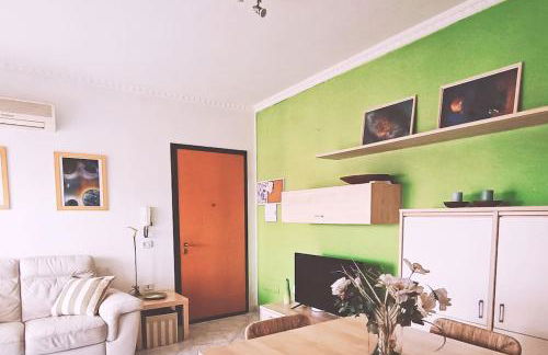 La casa di Lavy - private parking + wifi - Foto 6