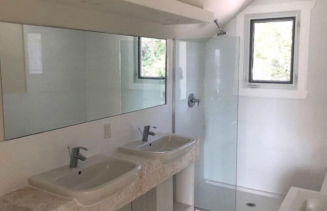 Oceanfront Elegance: New Home With Dock, Kayaks, And Pool - Foto 6