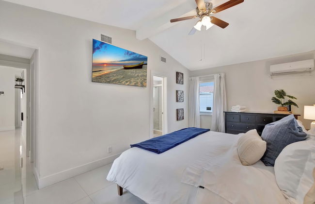 Waterfront Oasis w/ Enclosed Pool! - Foto 2