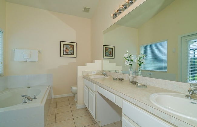 Morningside Vista 4 Bedrooms - Photo 18