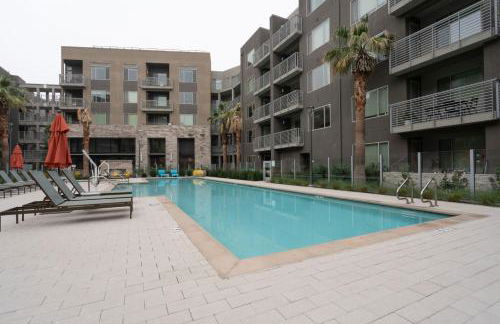 Blueground East Industrial pool nr Lake Elizabeth SFO-2000 - Foto 17