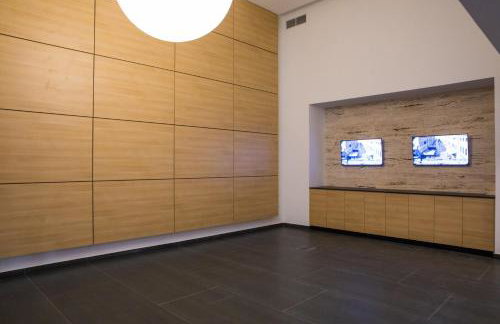 Downtown Oasis - Photo 11