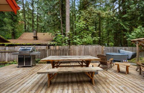 Whispering Pines - Cabin w hot tub - Foto 24