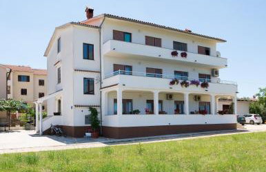 Apartments Zdenka - Photo 1