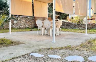 Casetta Bianca con Giardino - Foto 20