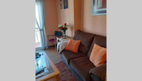 Apartamento en el centro de Carballo - Foto 3