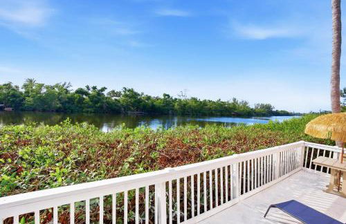 Siesta Key, Heated Pool, Dock on Lagoon, Turtle Beach 1 mile and Crescent Beach 2 miles, 1bdr - Foto 11