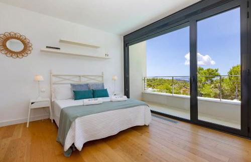 Ibiza Town Modern Villa Sleeps 10 - Photo 27