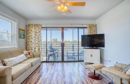 Bella Vista: Marshfront Condo 1 Block To The Beach. Pool & Hot Tub-1st Floor - Photo 13