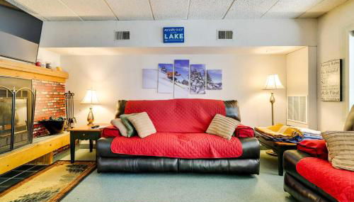 1 Mi to Big Boulder Lakefront Unit with Pool Access - Foto 5