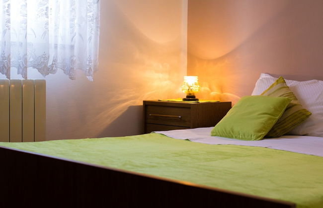 Refined and Timeless Krk Apartment With Terrace - Photo 3