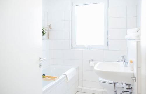 4-Zimmer-Apartment - Messe - Airport - Tiefgarage - 3-Schlafzimmer - Küche - Foto 14