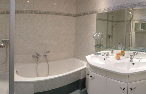 Holiday apartment with 2 bedrooms - Foto 17