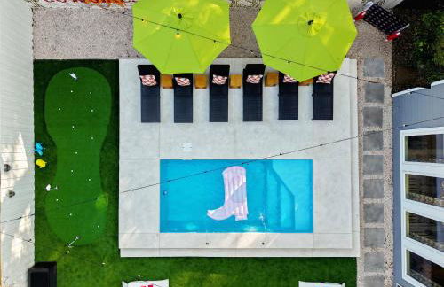 SoCo Cowgirl: Pool, Putt, Karaoke, Spa, 2mi to DT - Foto 2