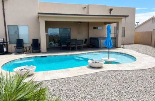 Havasu Retreat! Pool, Spa, Gym & View - Foto 18