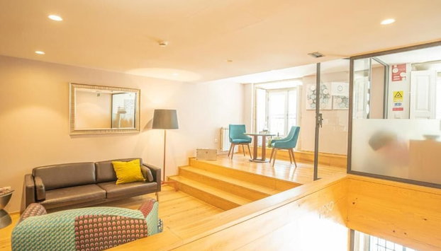 FLORES 36 by YoursPorto - Foto 3, Receção