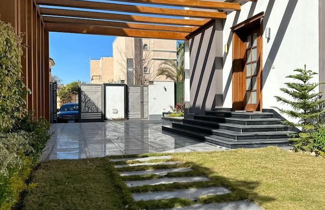 Beverly hills standalone villa with pool - Foto 2