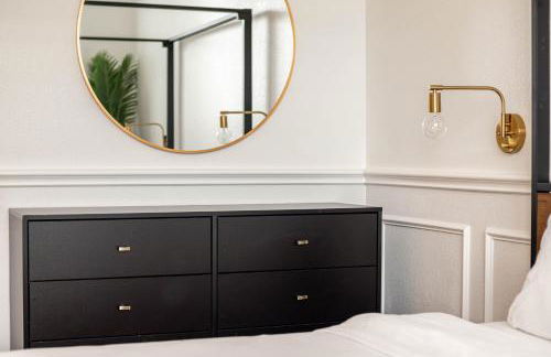 Pool house with hot tub and cinema - Foto 38