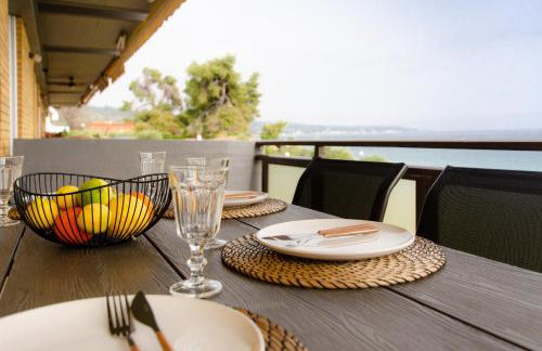 Sea front Elegant Apartment - Foto 20