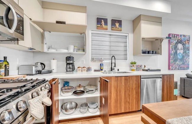 Luxe Townhome | Newly-Built - Foto 15