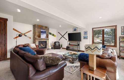 Ridge View Retreat - Panoramic Views and Hot Tub - Foto 39