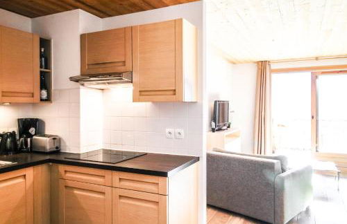 Vue panoramique sur les montagnes plein Sud - T2 Skis aux pieds, Piscine & Spa - Foto 9