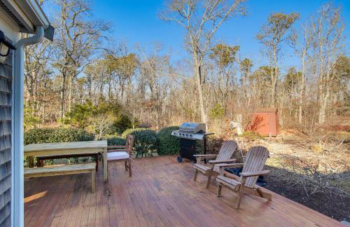 Ping-Pong and Backyard Spacious Chatham Retreat - Foto 3