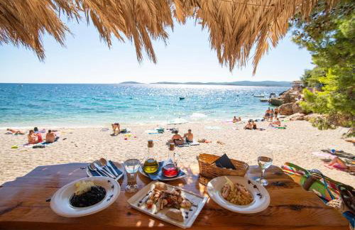 Beachfront Apartments Vala with a swimming pool - Photo 43