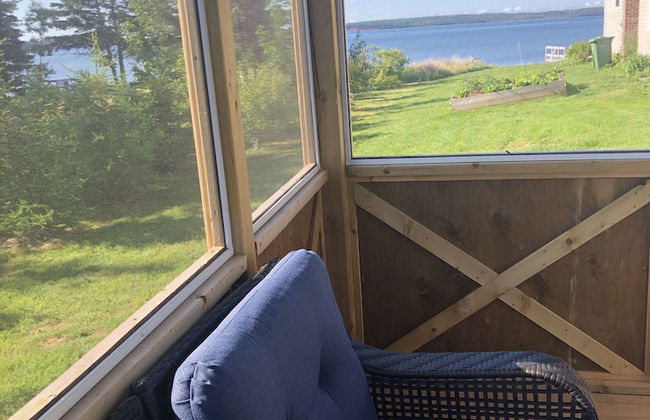 Bluewaters Retreat Bachelor Unit - Photo 16