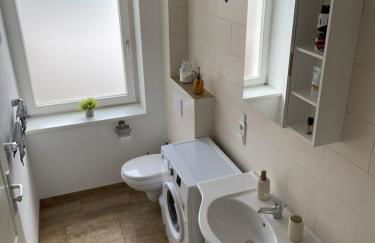 Zuhause auf Zeit Ruhige Lage Parkplatz Wifi - Foto 9